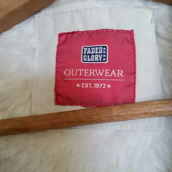 Faded Glory warm Vest with detachable hood size L - Picture 3 of 5